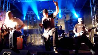 Atari Terror - Insane (live @ Praha - Strahovske koleje CVUT = 27-04-11)