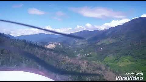 Fun Flying to Sugapa West Papua C208B