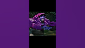 Optimus Prime shakes loose / Shattered Glass color version | Transformers Cyberworld #transformers