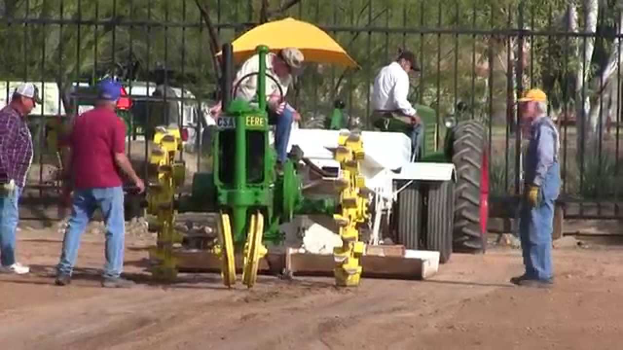 Unstyled John Deere A On Steel Pulling The Sled, Glendale, AZ 2015