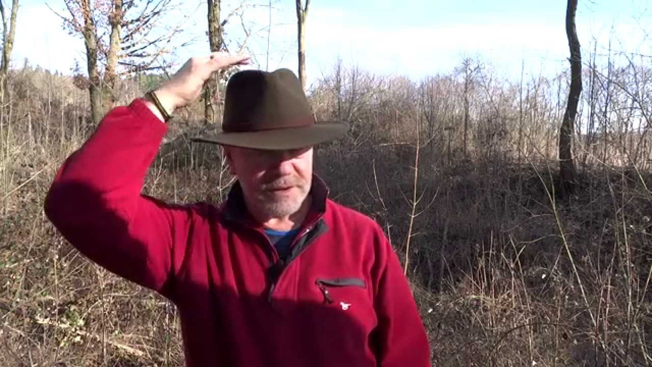 Klobouk a čapka made in Australia...