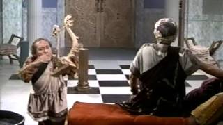 Dwarf sings brekekekex koax koax