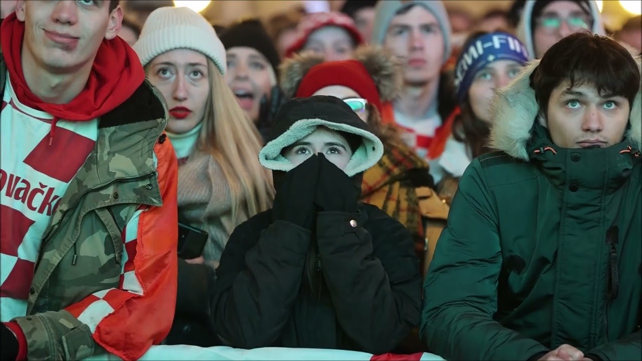 Pozitivna atmosfera na Trgu bana Josipa Jelačića i nakon poraza protiv Argentine