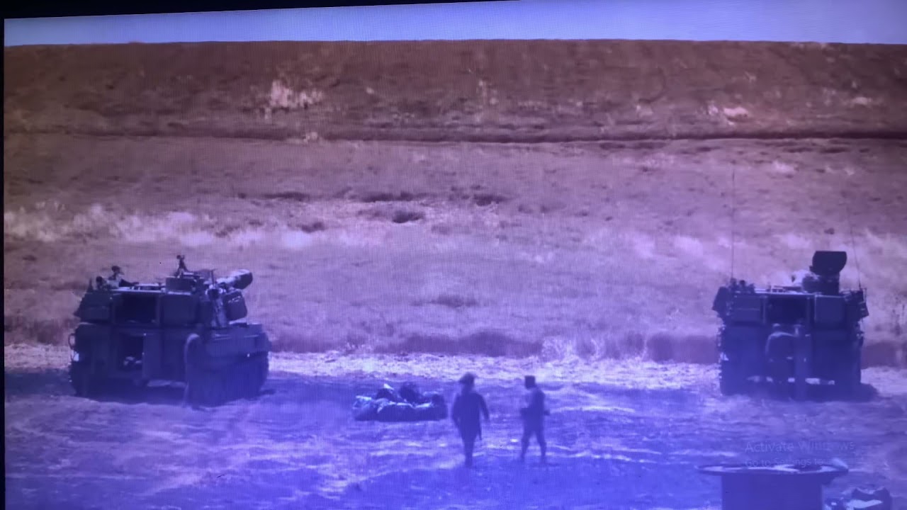 Israeli Troops mass near gaza border