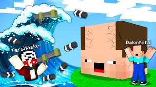 BALON KAFA'NIN EVİNİ ROKET ATAR TSUNAMİ İLE PATLATTIM ! - Minecraft