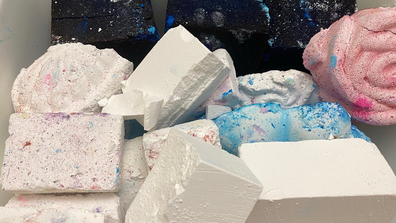 Crispy Dyed Blue + Soft Reformed Gym Chalk ASMR - YouTube