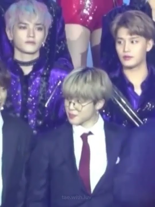 The girl caught Jimin's attention😭 she is so pretty🥺#bts #jimin #btarmy