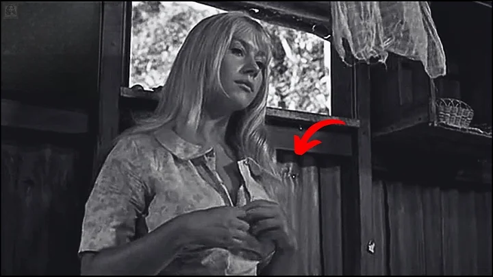 📷These 100 Photos Were Never Meant for Public Eyes!