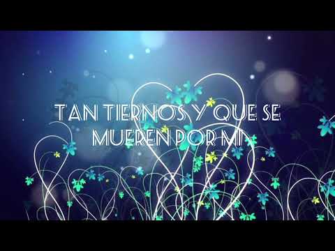Watch the video for Caminemos de la mano