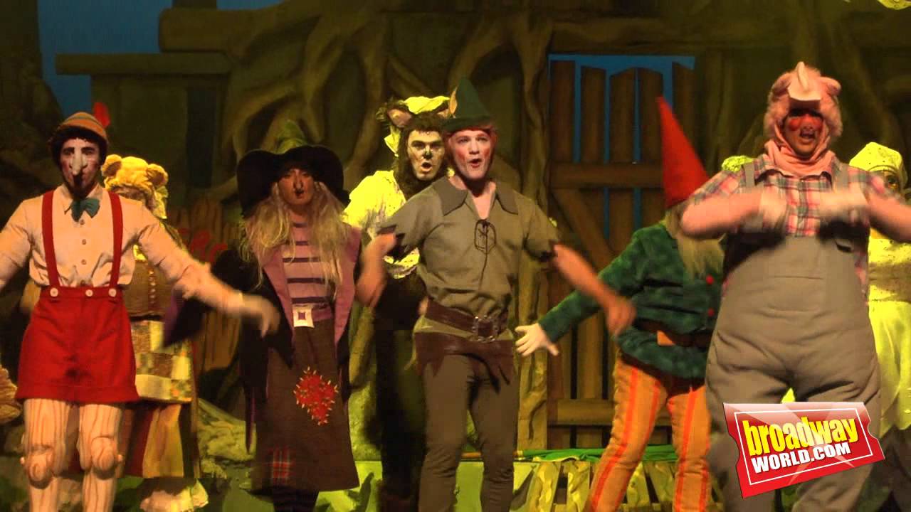 Shrek El Musical - 'Somos Más Que Freaks'