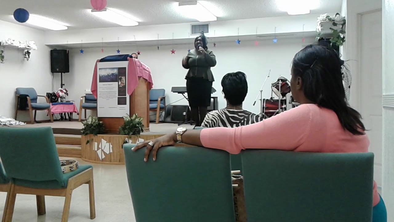 Call and select by God youth revival missionary latesha Roller preaching