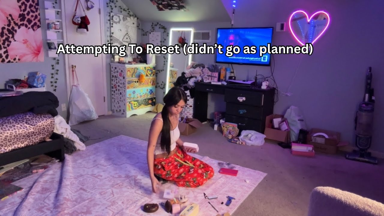thought today was a reset… anxiety had other plans lol (cleaning my room, selfcare, talk ab anxiety)