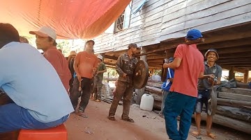 công chiêng ở Tây Nguyên (đám ma)