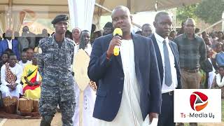 Minister Balamu Alabudde Bantu Bekokyi Mu Kugaza Abana Abato