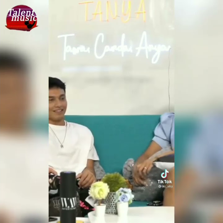 Story wa jefri nichol feat anya