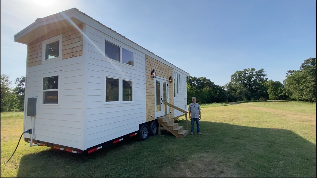 ✨🏠✨ Brand new Homesteader Deluxe 🛞 Tiny Home on Wheels 🛞 320 square feet 🛠️🧰🪚 Custom built to last!