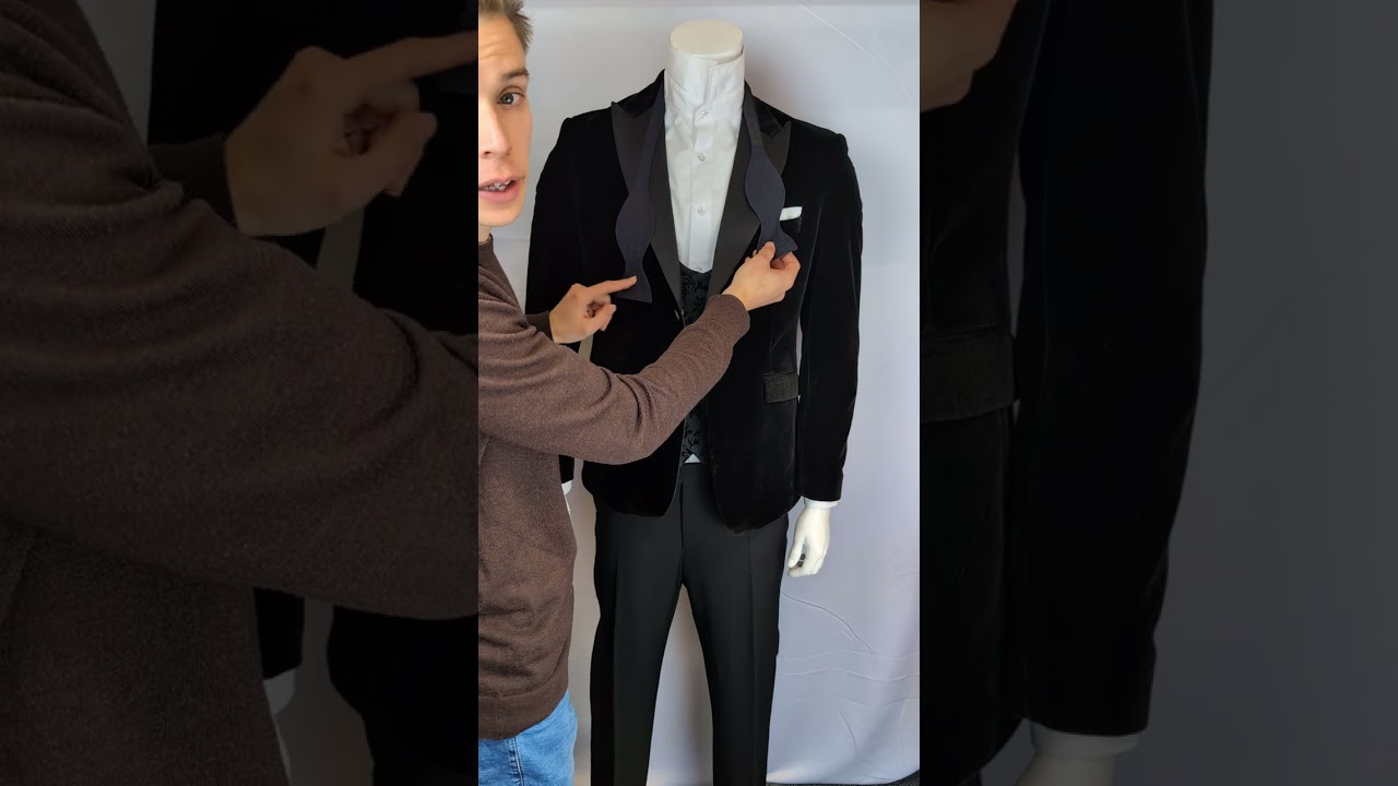 Tying a Self-Tie Bow Tie 🎀 ✨ How to tie the perfect Bow Tie