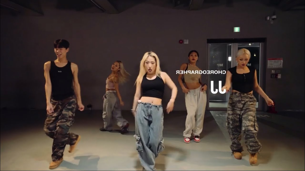 Beyoncé - ENERGY (1M dance studio Mirrored) Choreography: JJ - YouTube