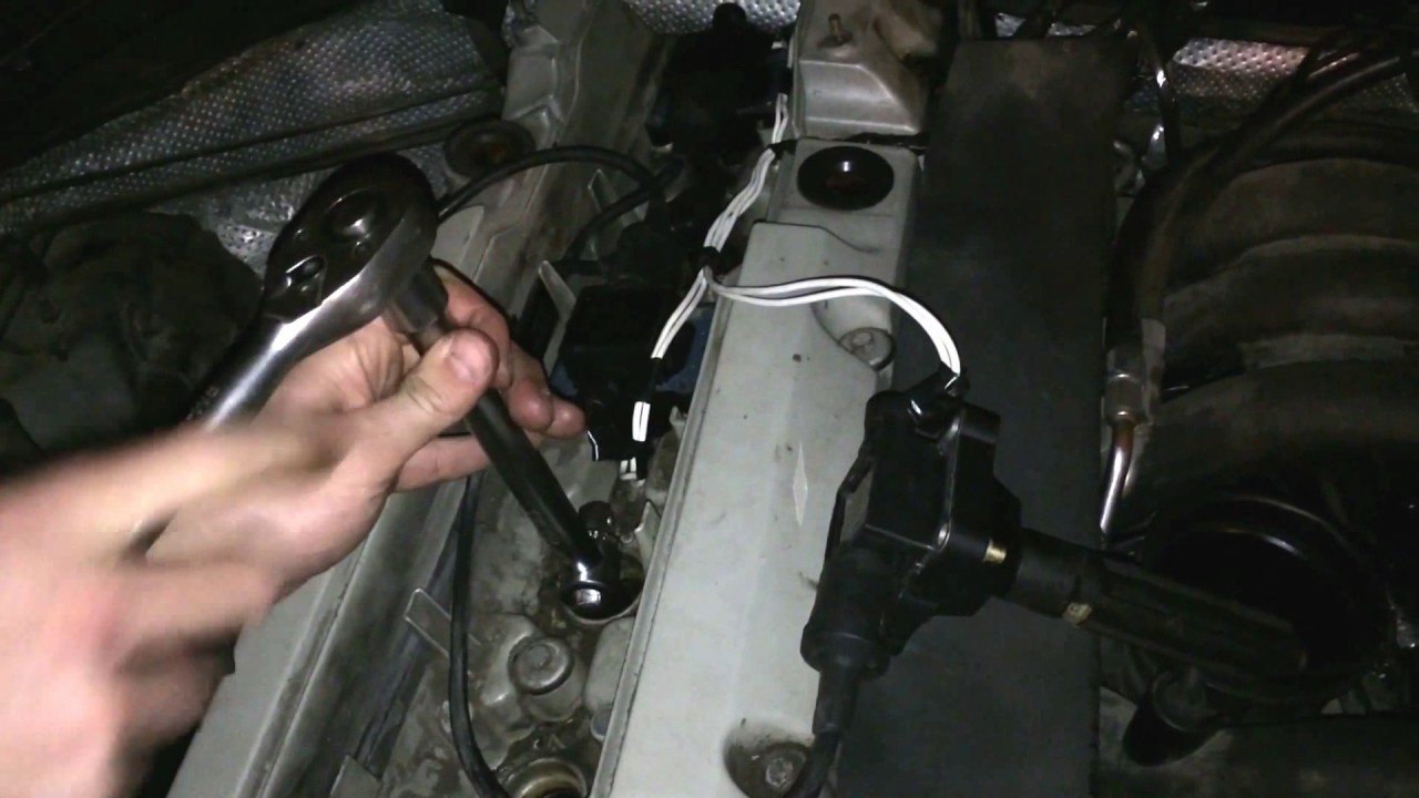 Замена свечей на Мерседес W 140 2.8 бензин - Plug replacement on a ...