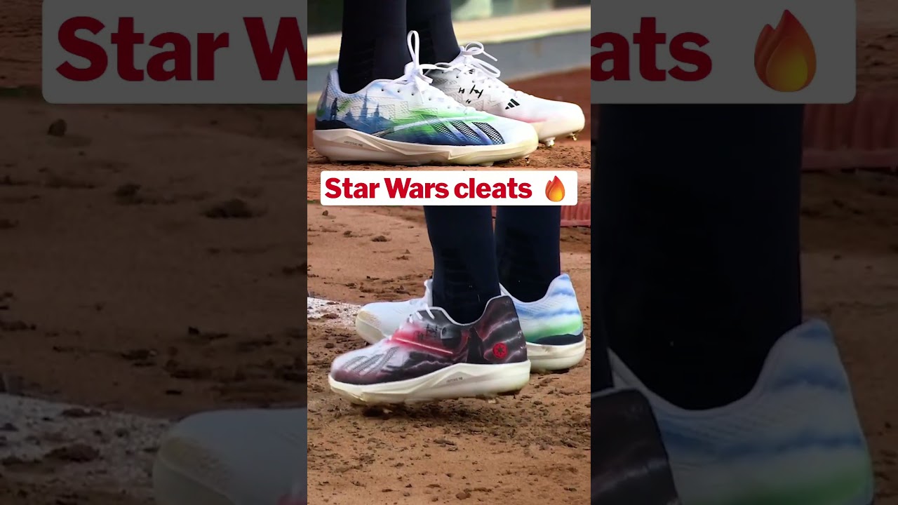 Cam Schlittler rocking some Star Wars-themed cleats for Players' Weekend 🔥