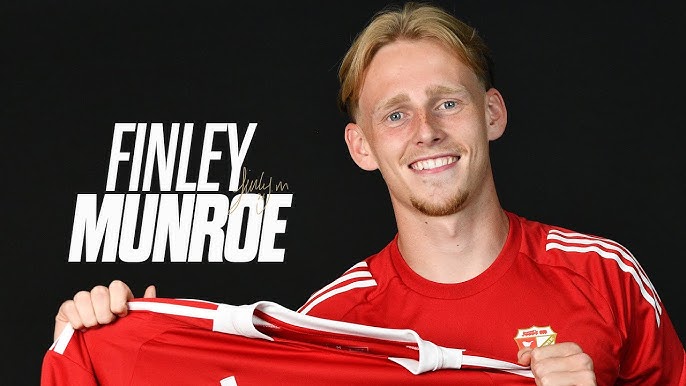 Finley Munroe's first interview as a Swindon Town player