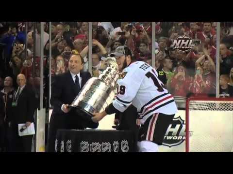 Toews Mic'd During the Stanley Cup Lift (2013) - YouTube