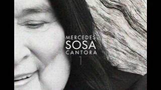 Video thumbnail of "Mercedes Sosa Cantora 1 - Pajaro de rodillas"