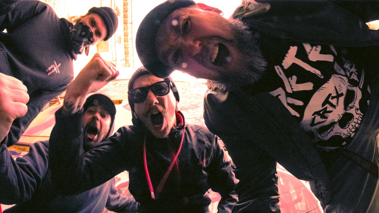 Got a knife — Scum