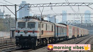 Mumbai Morning Vibes 🤟 // Mumbai Central Railway Station morning feeling screenshot 3