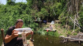 Make fish traps overnight. I didn't sleep until 5 am at the waterfront house.