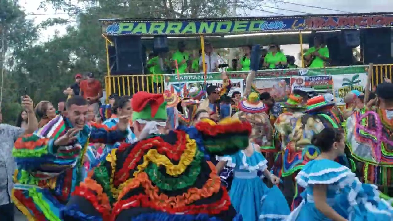 parranda Los Tradicionales  (me mata, me mata su ausencia)