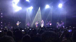 Amaral y Carlos Núñez en el Coliseum de A Coruña