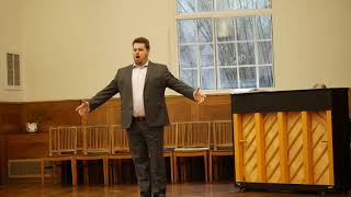 David Ireland sings Mozart