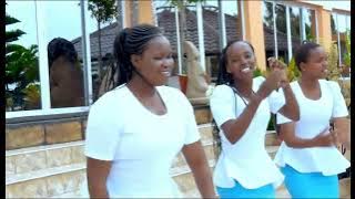 1.  FUMBO BY EMALI A. I. C TOWNSHIP CHOIR   570894