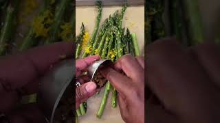 Parmesan Lemon Roasted Asparagus: Easy & Delicious Side Dish Recipe! 🥗🍋✨  #asparagus  #sidedish