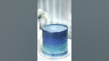 Icing a blue ombre effect on buttercream cake |Starry Night Cake#trending #shorts #cakepops#tutorial