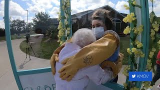 Illinois senior living facility sets up parade for residents missing social contact
