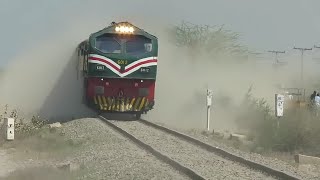 Best Fastest Trains 2022 Super Fast Train In Pakistan Age-30 6012 Fastest Dust Train
