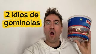 Probando cubo de 2 kilos de gominolas