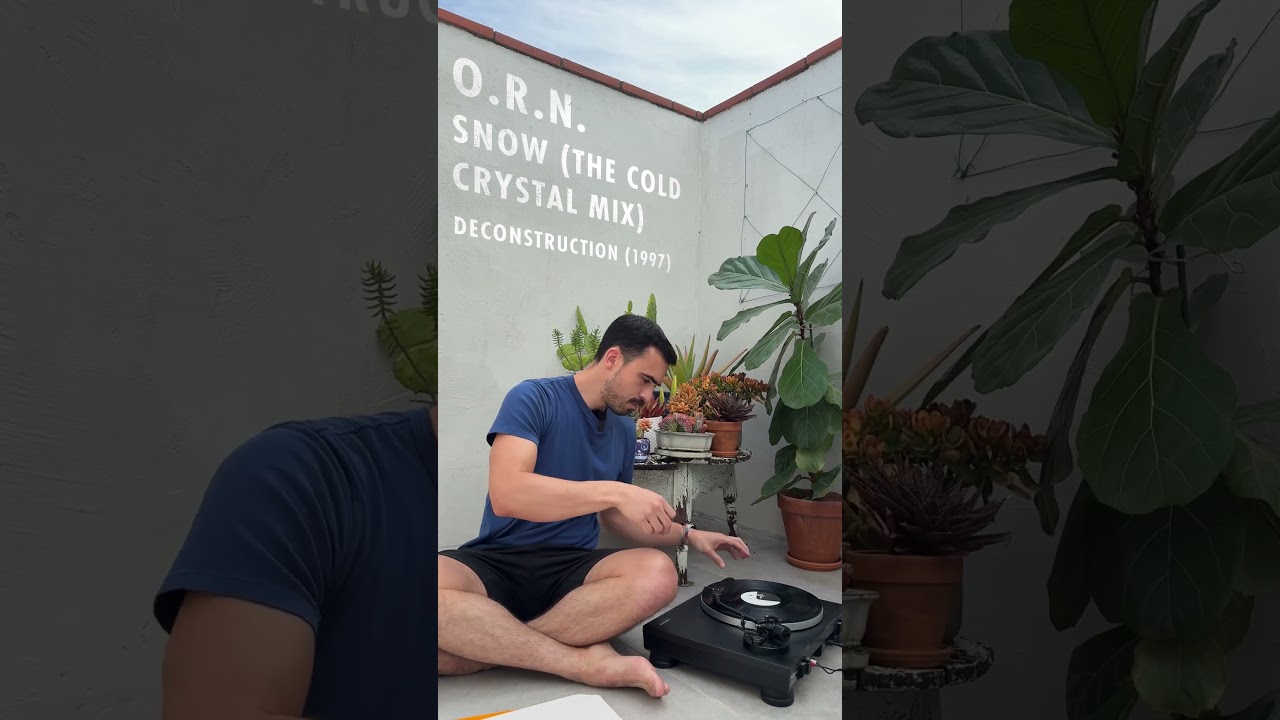 ear2ear selection #1 - ORN's Snow (The Cold Crystal Mix) 