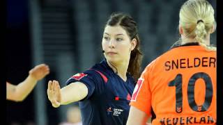 4 - ÁRBITROS, MESA Y TIME OUT - BALONMANO - ESPAÑA (GALICIA)