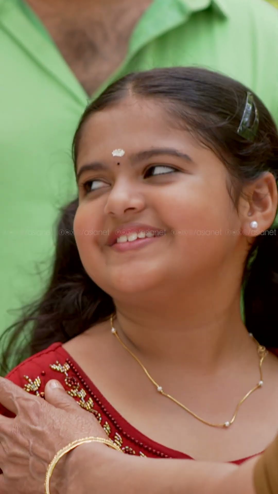 #Malikappuram ഉണ്ണിമോളെ കണ്ട സന്തോഷത്തിൽ ഇവർ