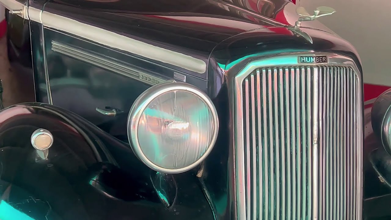 1946 Humber super snipe saloon