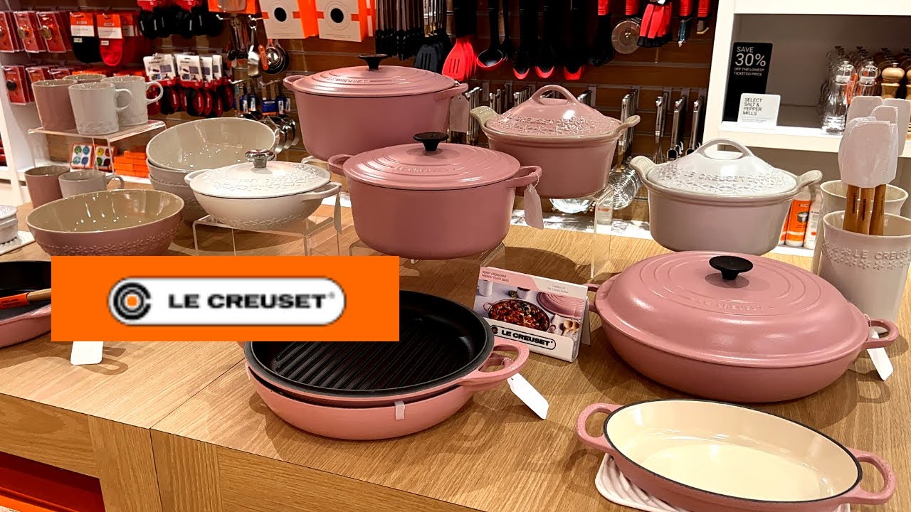 LE CREUSET OUTLET COOKWARE SALE My Favorite Dutch oven - YouTube