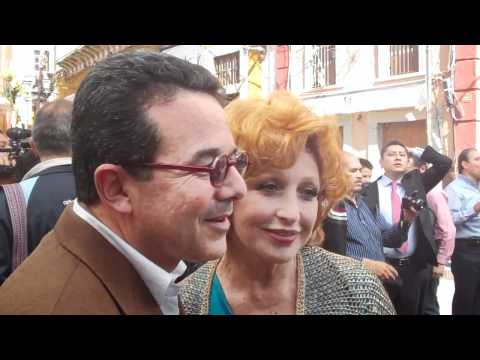 Senador Arroyo bromea con Anglica Mara