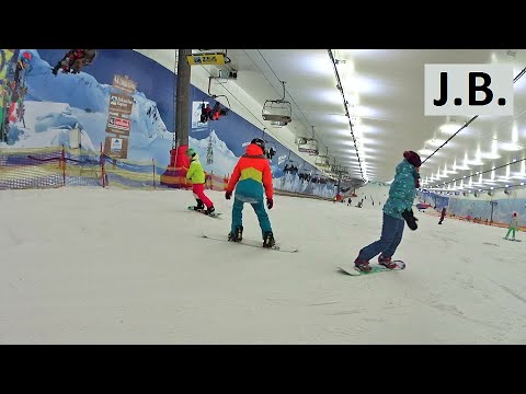 Video: Qhov Twg Mus Caij Skiing Hauv Moscow