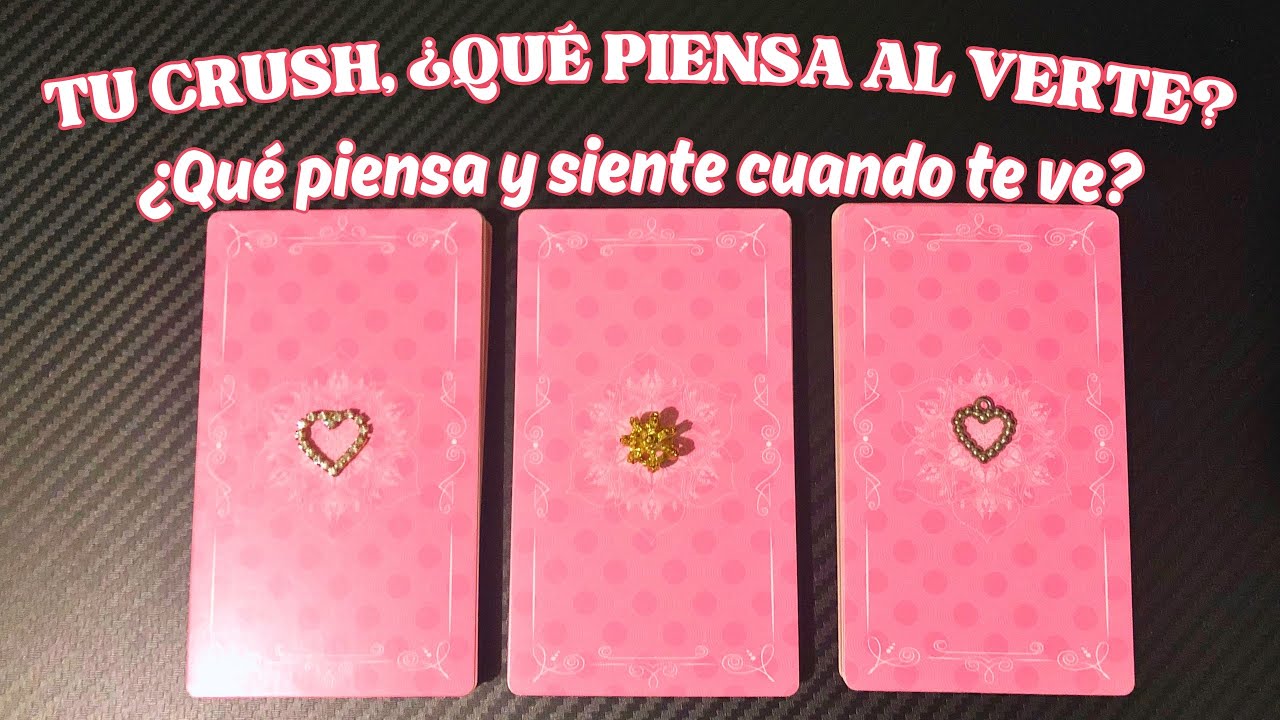 TU CRUSH, ¿QUÉ PIENSA Y SIENTE CUANDO TE VE? ¿PASA ALGO POR SU CABEZA? 🔮 || Tarot Interactivo Amor 🌙