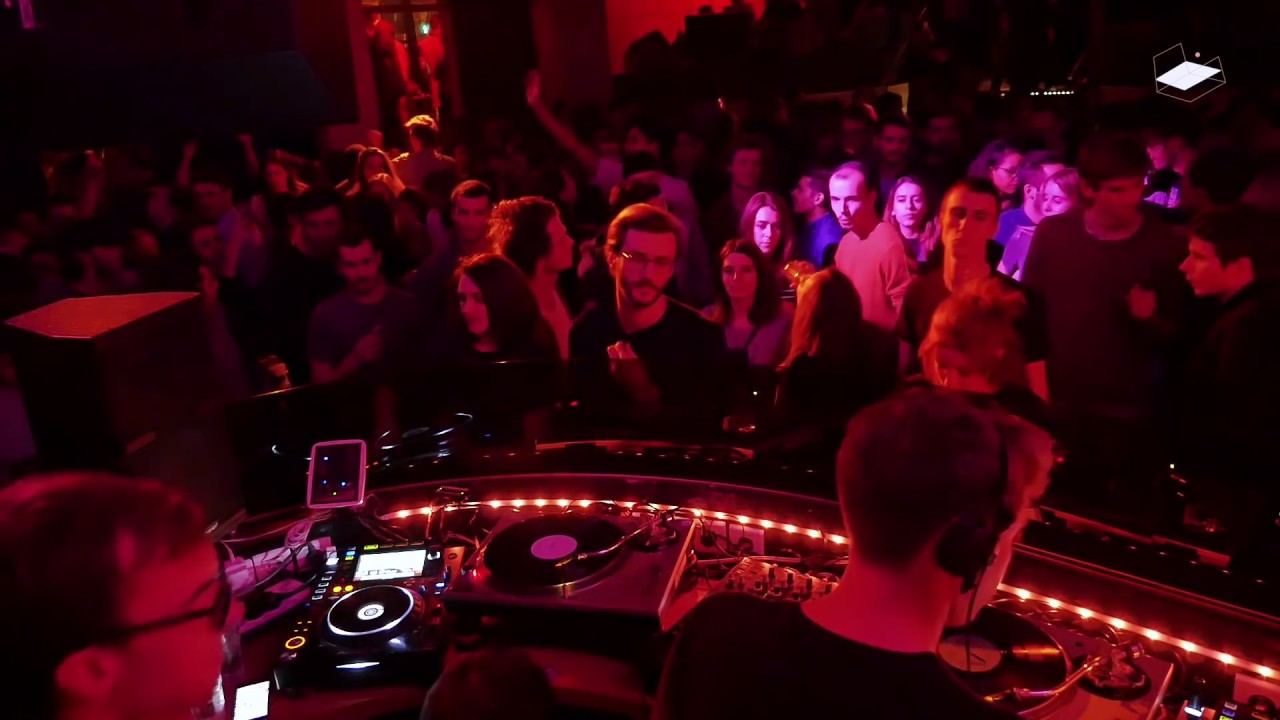 Chaos In The CBD (set) at Djoon・Make It Deep