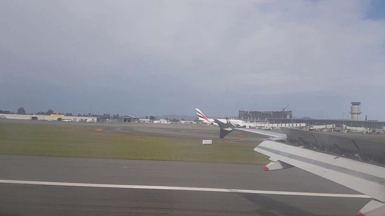 Air New Zealand ZK-OJO NZ898 MEL - CHC