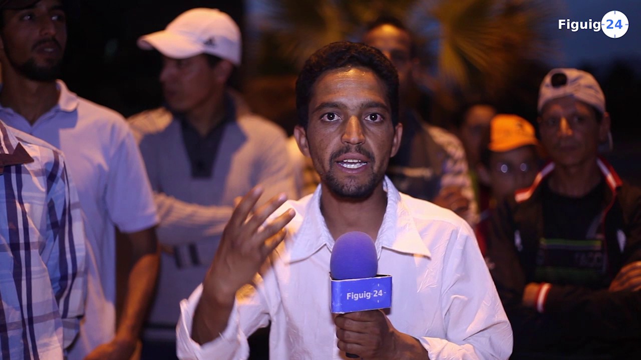 قافلة معطلي تالسينت تشد الرحال إلي مدينة فجيج مشيا علي الأقدام لرفع الحيف و التهميش بإقليم فجيج